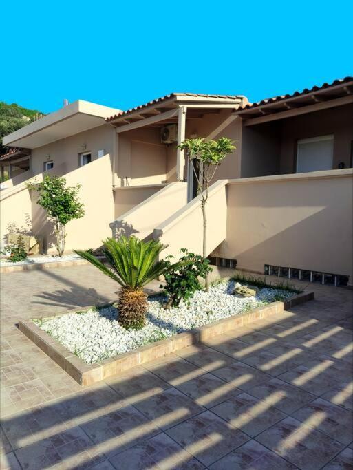 #4 Giorgos&Chara apartments Nea Kydonia Exterior foto